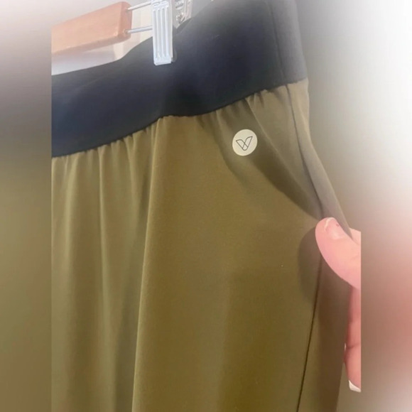 Livi active leggings size 18-20 excellent condition - Picture 3 of 5